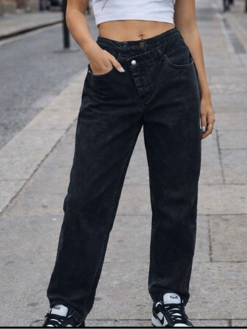 Reclaimed Vintage Asymmetrical Twisted Button Fly Jeans Women's Size 26